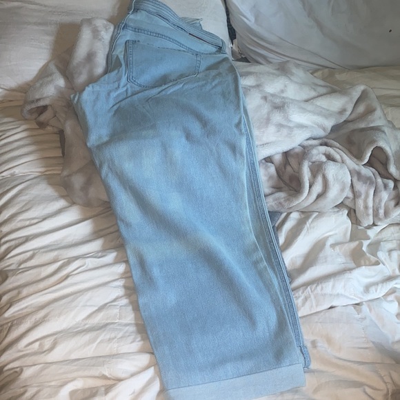 Brand new never worn HOlliSTER mid rise crop bf VS - Picture 3 of 7